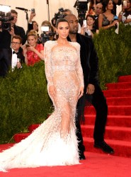 rs_634x857-150504171716-634.kim-Kardashian-Kanye-West-met-Gala.jl.050415.